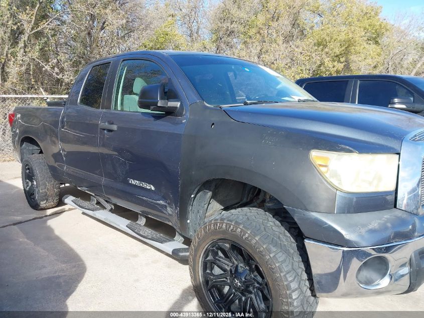 2008 Toyota Tundra Base 5.7L V8 VIN: 5TFRV54158X042840 Lot: 43913365