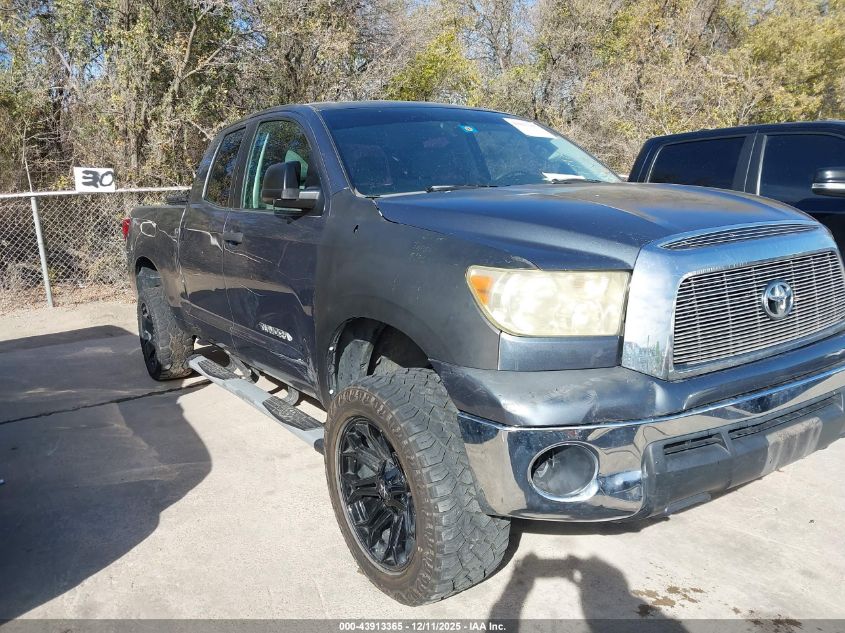 2008 Toyota Tundra Base 5.7L V8 VIN: 5TFRV54158X042840 Lot: 43913365