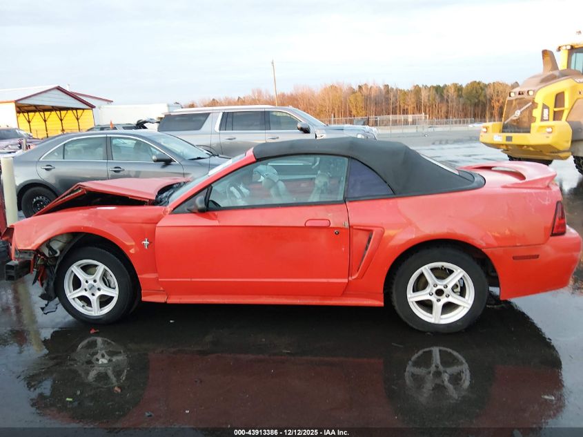 2000 Ford Mustang VIN: 1FAFP444XYF197624 Lot: 43913386
