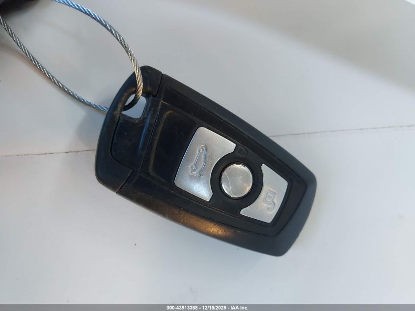 2015 BMW 320I VIN: WBA3B1C53FK137769 Lot: 43913388