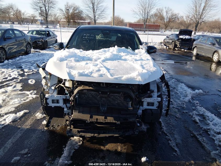 2025 Honda Hr-V Awd Sport VIN: 3CZRZ2H5XSM738617 Lot: 43913423