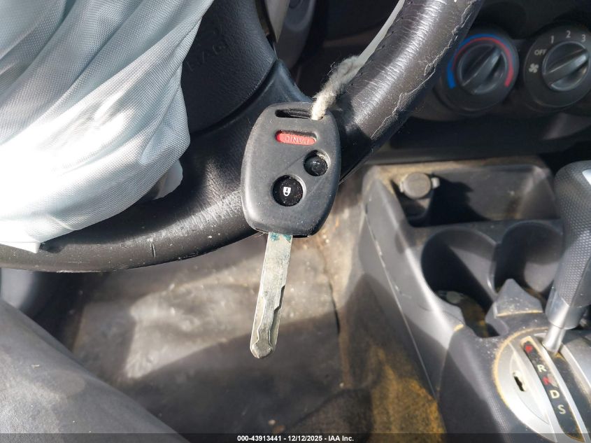 2007 Honda Fit Sport VIN: JHMGD38627S036833 Lot: 43913441