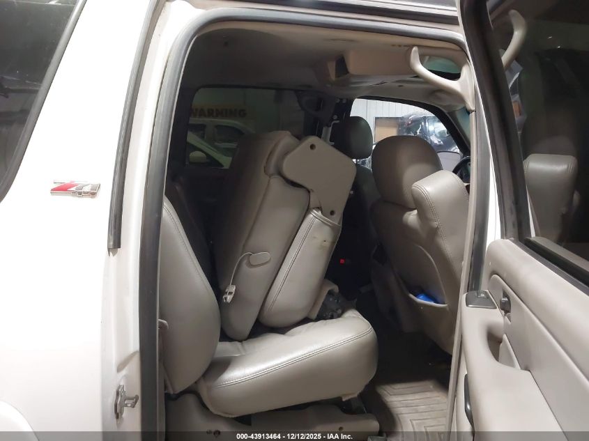 2005 Chevrolet Suburban 1500 Z71 VIN: 3GNFK16Z05G160633 Lot: 43913464