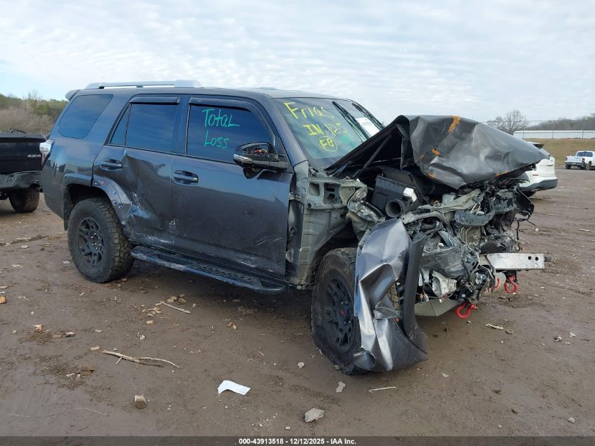 TOYOTA 4RUNNER SR5 PREMIUM