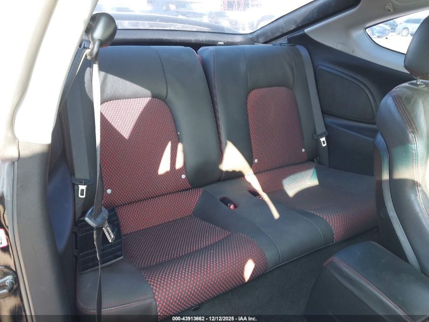 2006 Hyundai Tiburon Gt/Gt Limited/Se VIN: KMHHN65FX6U213779 Lot: 43913662