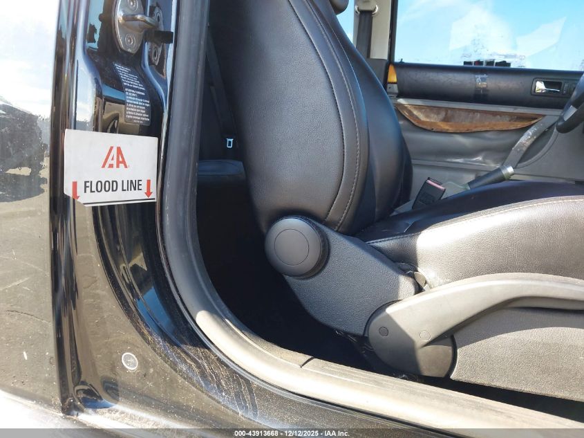 2004 Volkswagen New Beetle Gl VIN: 3VWBK31C24M409369 Lot: 43913668