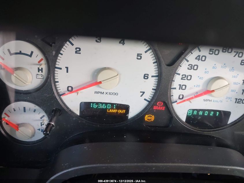 2005 Dodge Ram 1500 Slt/Laramie VIN: 1D7HU18D75S178946 Lot: 43913674