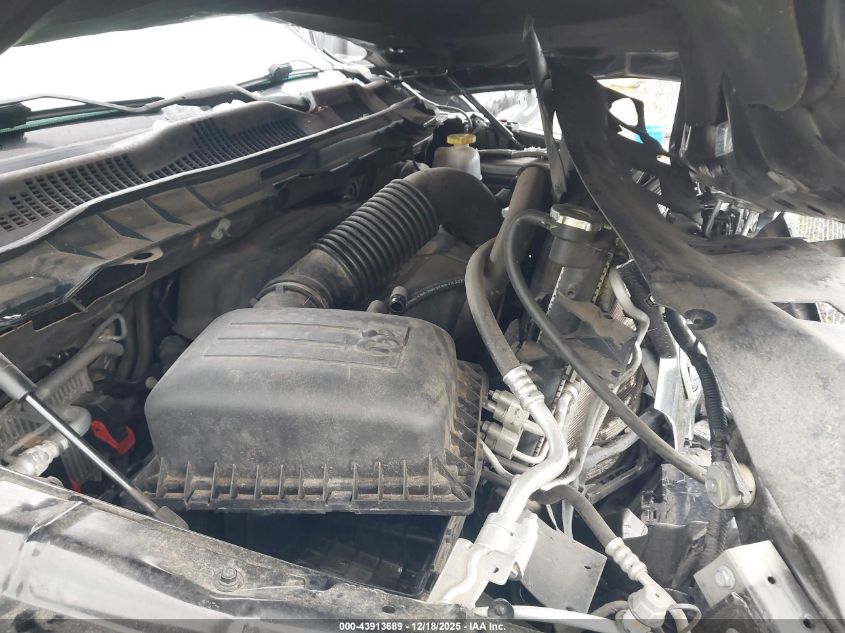 2019 Ram 1500 Classic Express 4X4 6'4 Box VIN: 1C6RR7FTXKS597681 Lot: 43913689