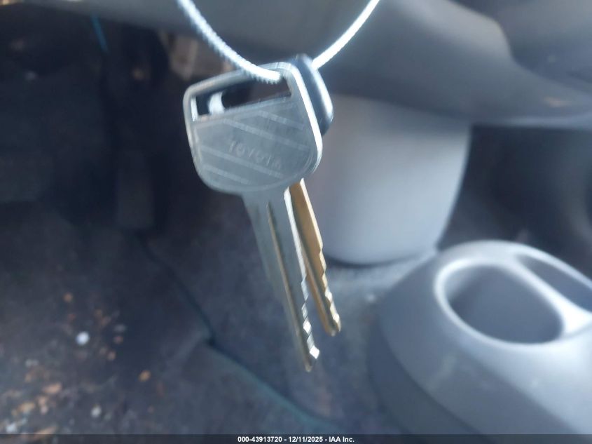 2002 Toyota Echo VIN: JTDBT123520220427 Lot: 43913720