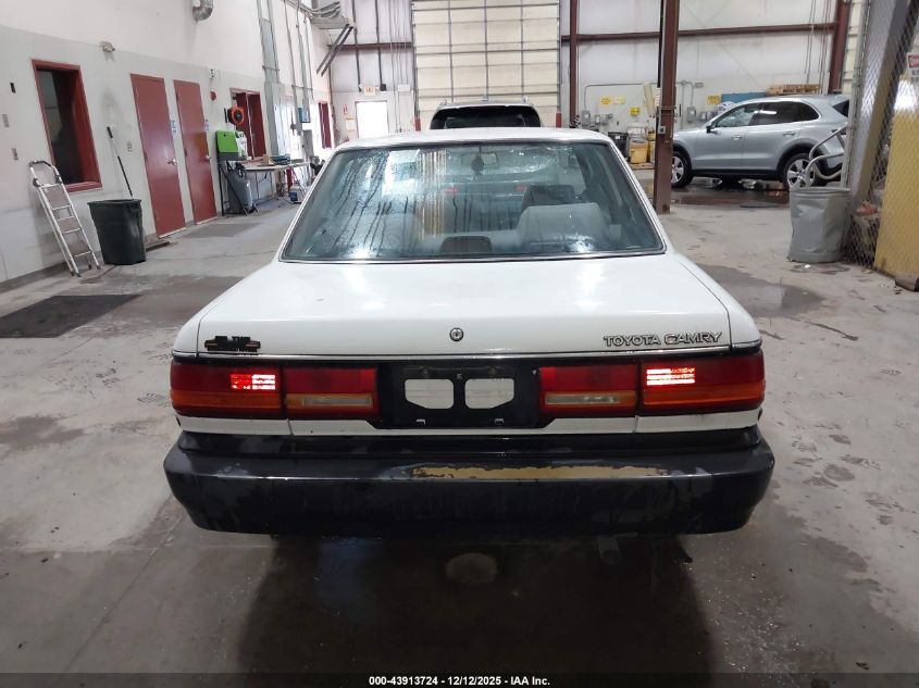 1990 Toyota Camry VIN: 4T1SV24E0LU233882 Lot: 43913724