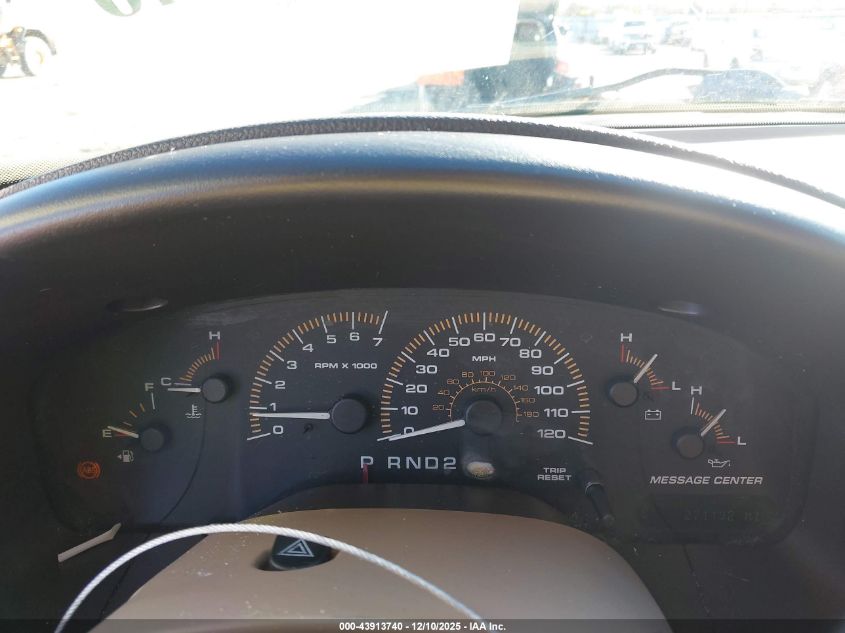 2003 Ford Expedition Eddie Bauer VIN: 1FMPU17L73LA89329 Lot: 43913740