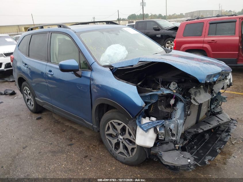 2024 Subaru Forester Premium VIN: JF2SKADC5RH446979 Lot: 43913763