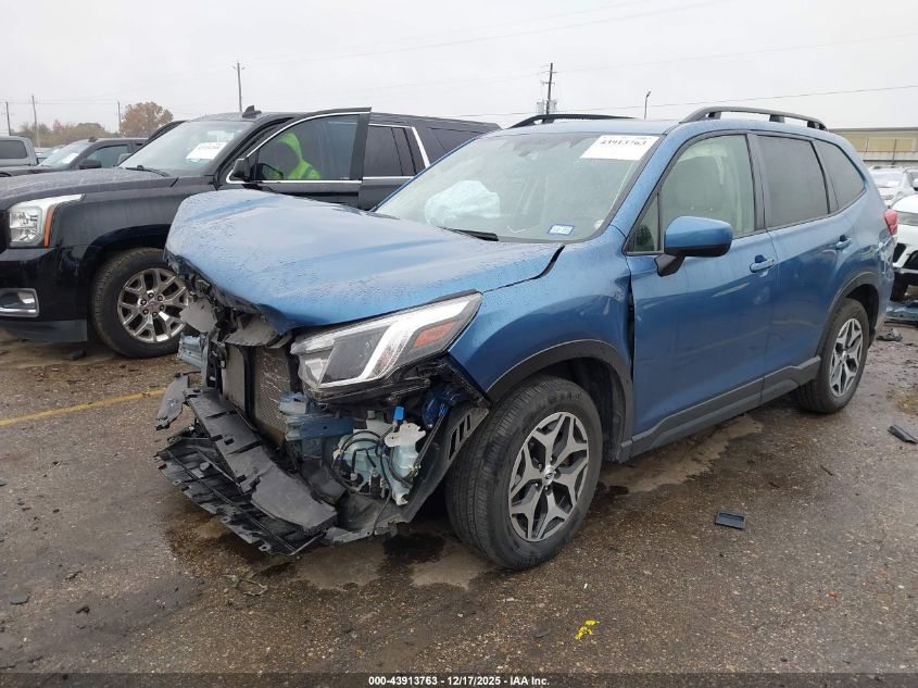 2024 Subaru Forester Premium VIN: JF2SKADC5RH446979 Lot: 43913763