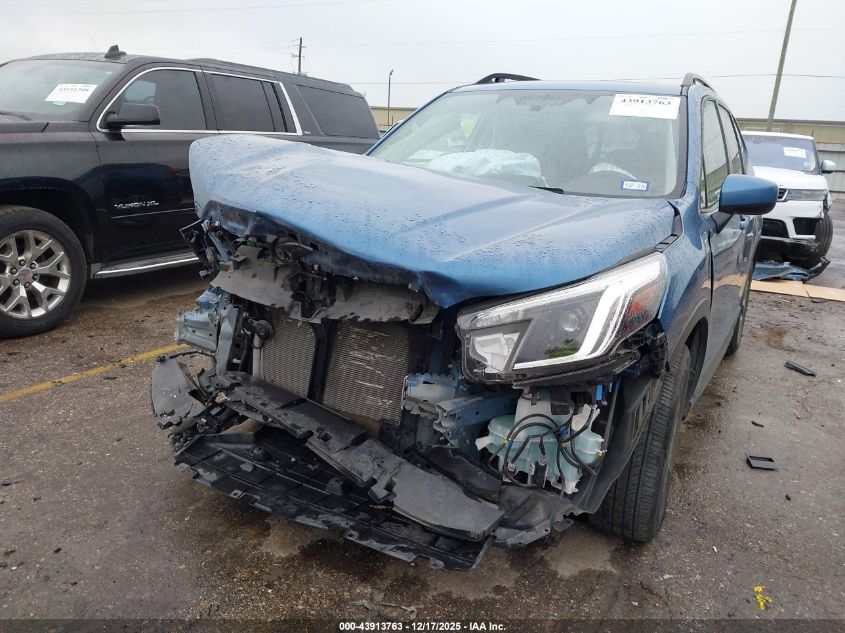 2024 Subaru Forester Premium VIN: JF2SKADC5RH446979 Lot: 43913763