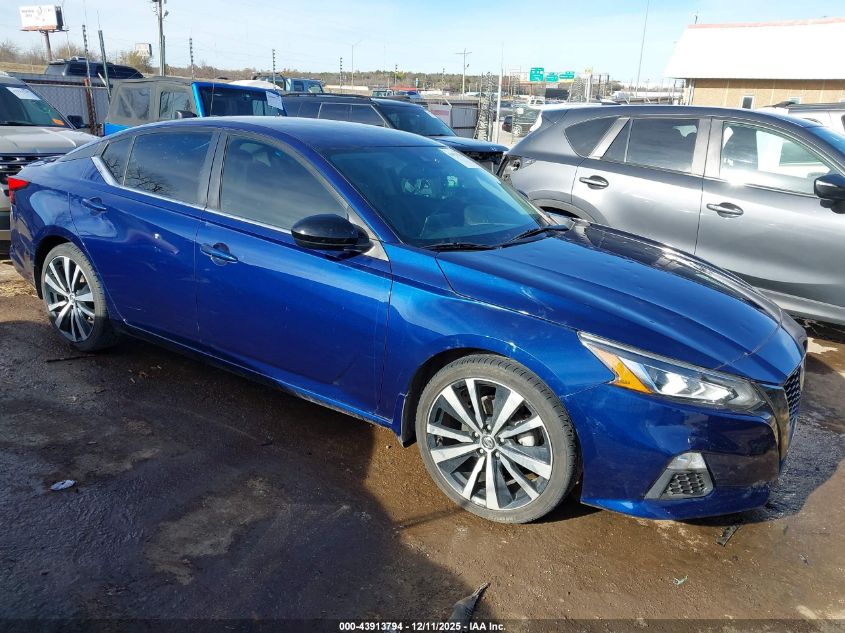 NISSAN ALTIMA SR FWD