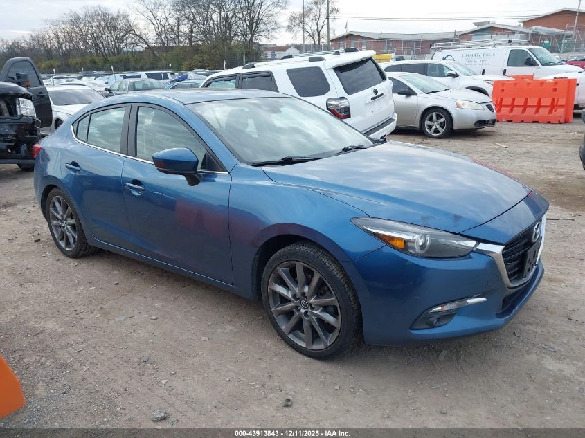 MAZDA 3 GRAND TOURING