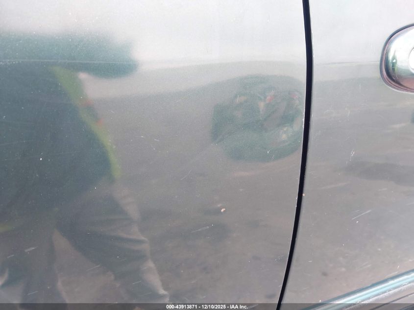 2004 Toyota Tundra Limited V8 VIN: 5TBDT48134S462934 Lot: 43913871