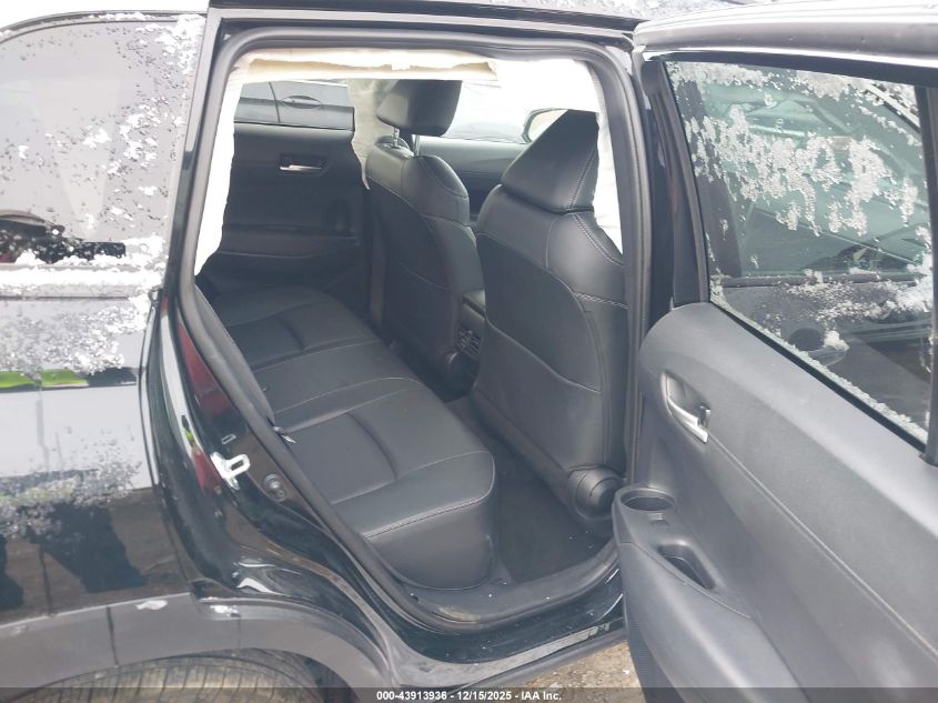 2025 Toyota Corolla Cross Xle VIN: 7MUDAABG7SV123136 Lot: 43913936