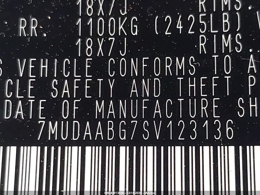 2025 Toyota Corolla Cross Xle VIN: 7MUDAABG7SV123136 Lot: 43913936