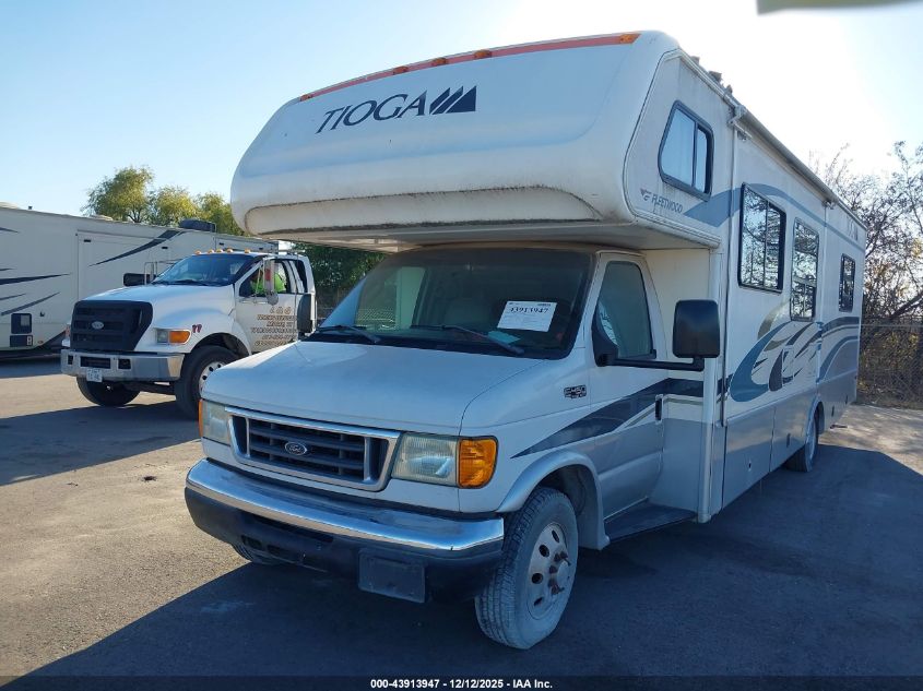 2005 Ford E-450 Cutaway VIN: 1FDXE45S25HA59489 Lot: 43913947