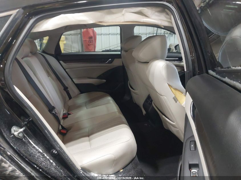 2018 Honda Accord Touring 2.0T VIN: 1HGCV2F99JA004478 Lot: 43913954