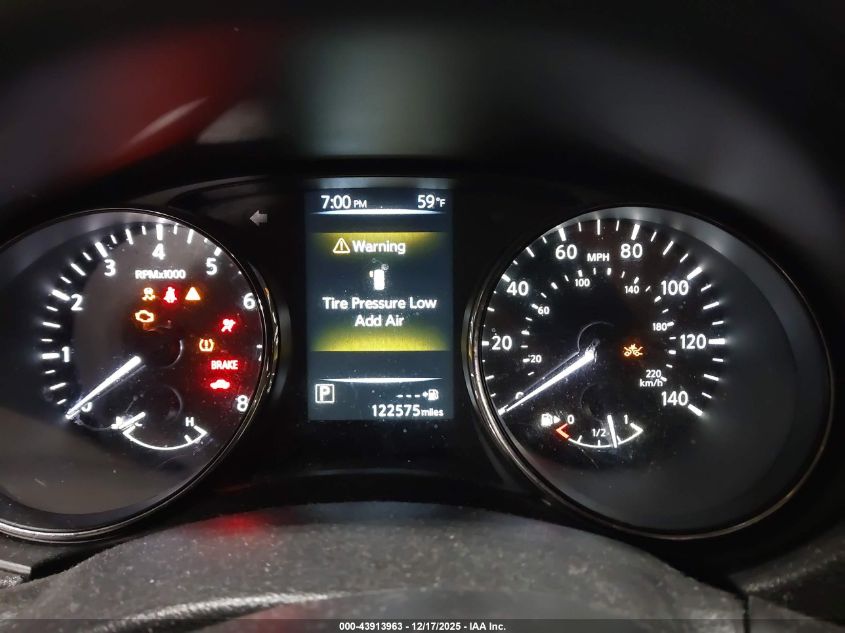 2017 Nissan Rogue Sv VIN: JN8AT2MV5HW277589 Lot: 43913963