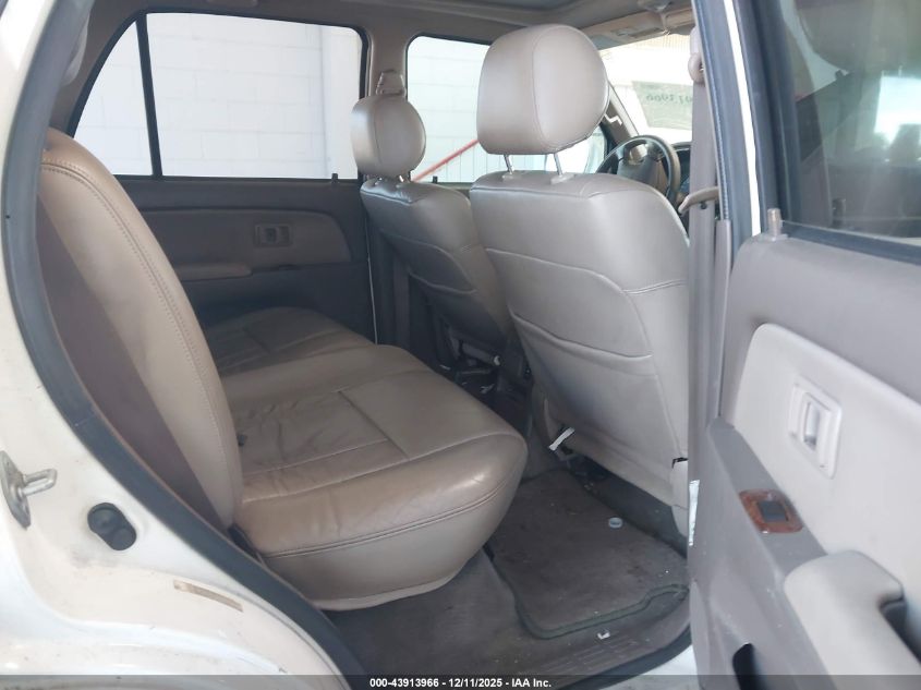 2000 Toyota 4Runner Limited V6 VIN: JT3GN87R1Y0165817 Lot: 43913966