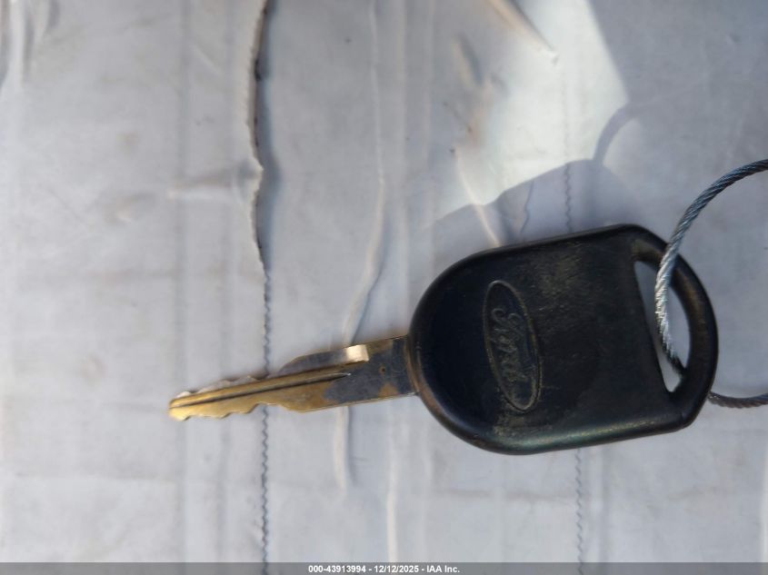 2007 Ford F-150 Stx/Xl/Xlt VIN: 1FTRF12217KD63240 Lot: 43913994