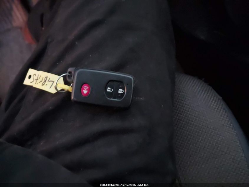 2014 Toyota Prius Four VIN: JTDKN3DU2E0365814 Lot: 43914023