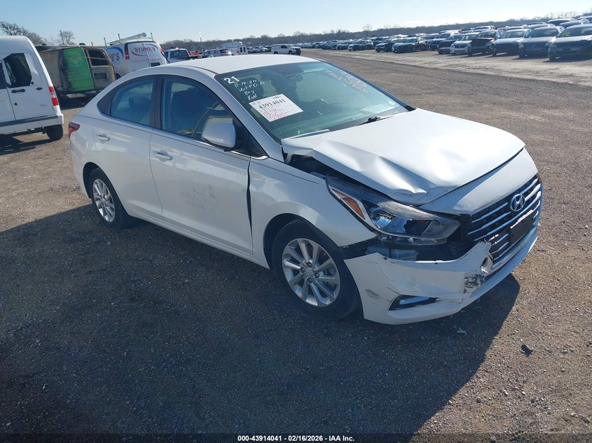 2022 Hyundai Accent Sel