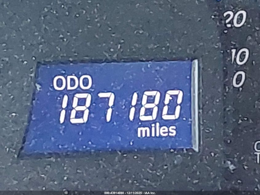 2014 Toyota Camry Le VIN: 4T4BF1FK8ER420967 Lot: 43914088