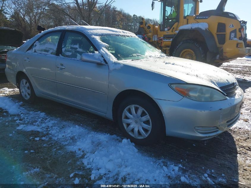 2004 Toyota Camry Le VIN: JTDBE32K140248404 Lot: 43914141
