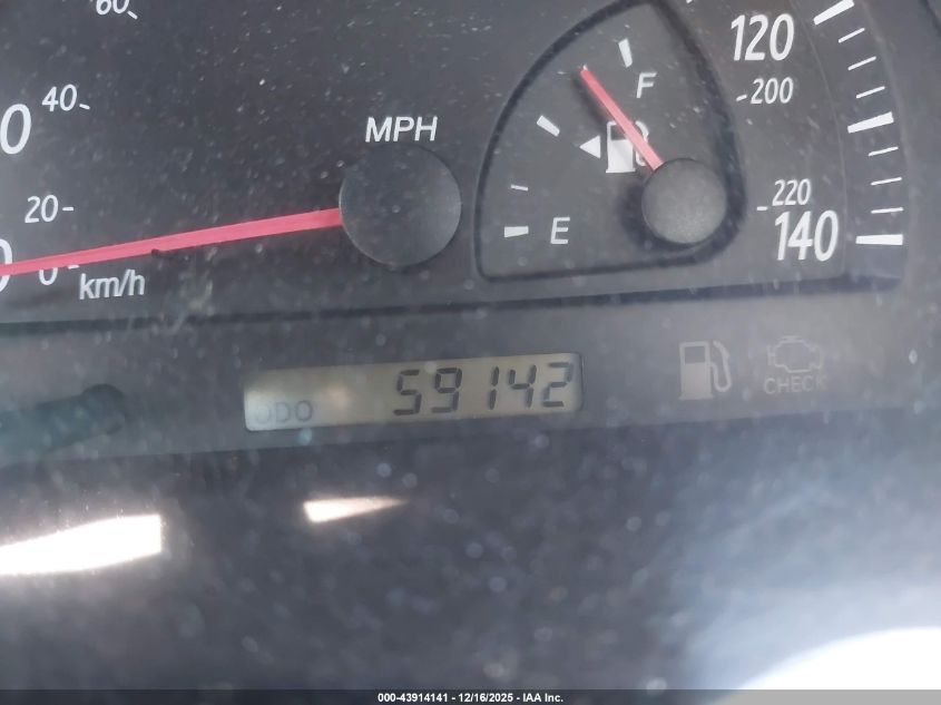 2004 Toyota Camry Le VIN: JTDBE32K140248404 Lot: 43914141