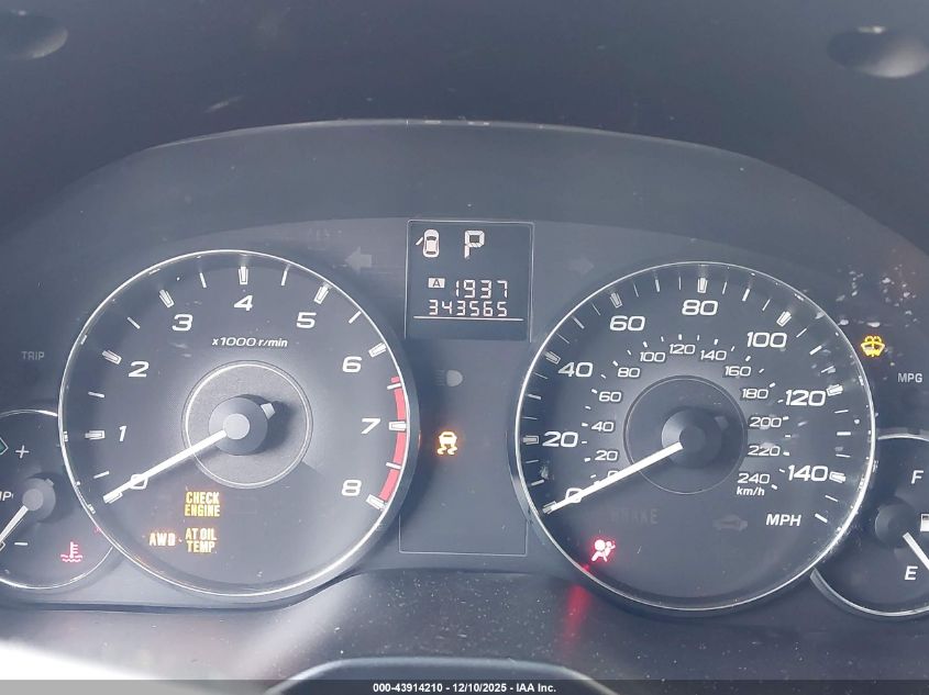 2012 Subaru Outback 2.5I Limited VIN: 4S4BRBKC3C3215582 Lot: 43914210