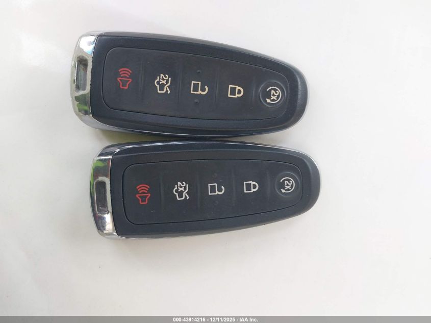 2016 Ford Taurus Sel VIN: 1FAHP2H8XGG107682 Lot: 43914216