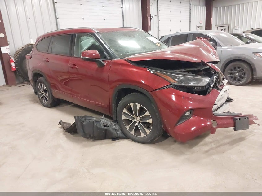 2021 Toyota Highlander Xle