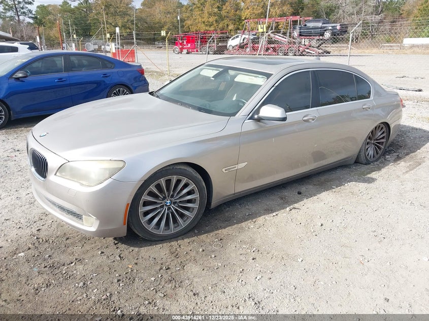 2011 BMW 740Li