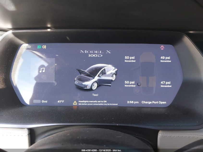 2018 Tesla Model X 100D/75D/P100D VIN: 5YJXCAE27JF118247 Lot: 43914288