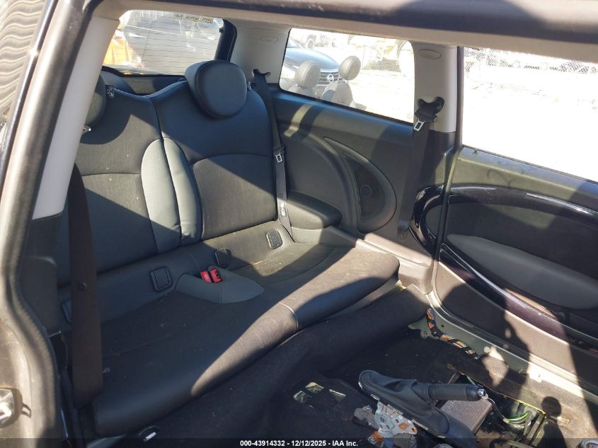 2009 Mini Cooper S VIN: WMWMF73519TX40097 Lot: 43914332