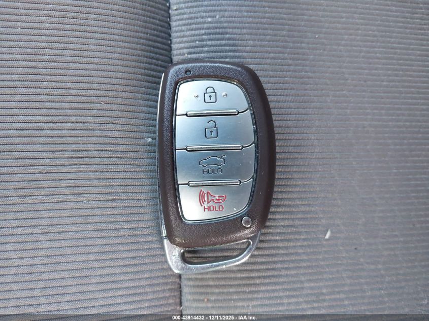 2018 Hyundai Elantra Value Edition VIN: 5NPD84LFXJH394922 Lot: 43914432