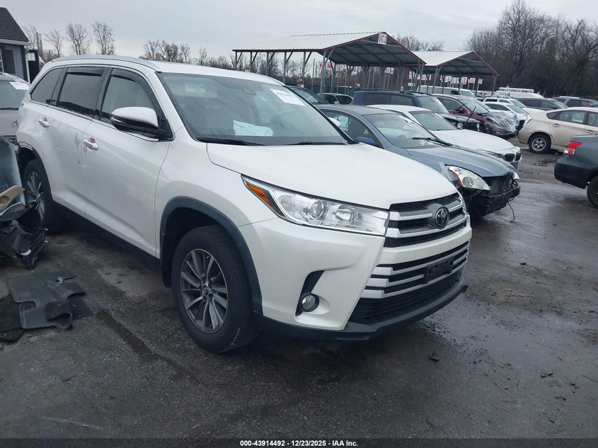 2019 Toyota Highlander Xle
