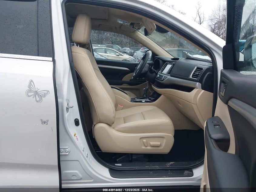 2019 Toyota Highlander Xle