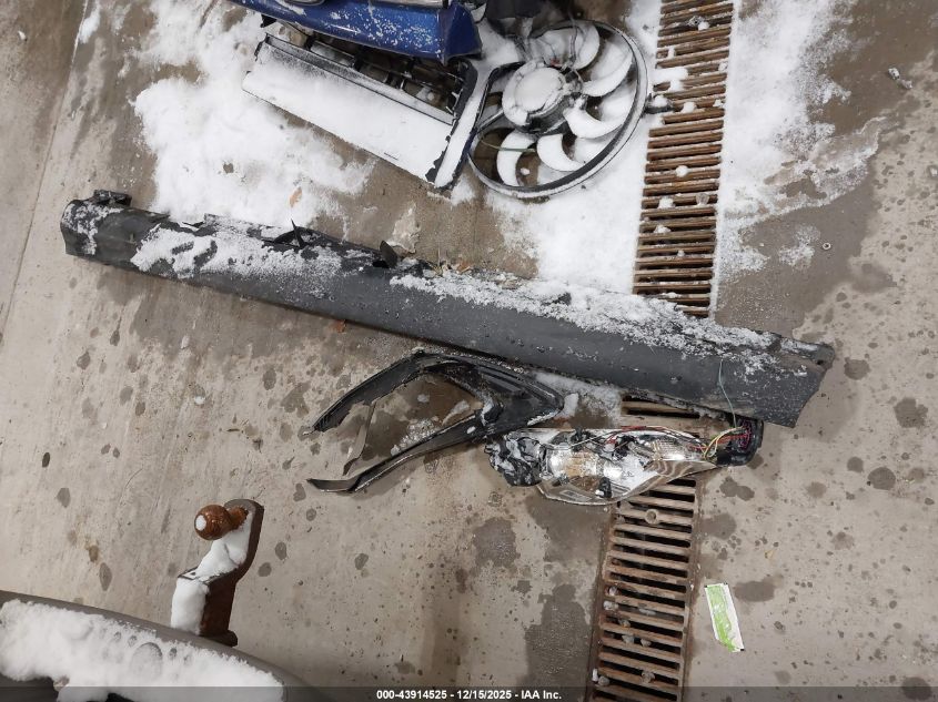 2012 Ford Focus Sel VIN: 1FAHP3M23CL256069 Lot: 43914525