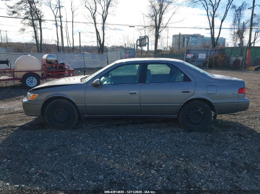 2000 Toyota Camry Le VIN: 4T1BG22KXYU712207 Lot: 43914530