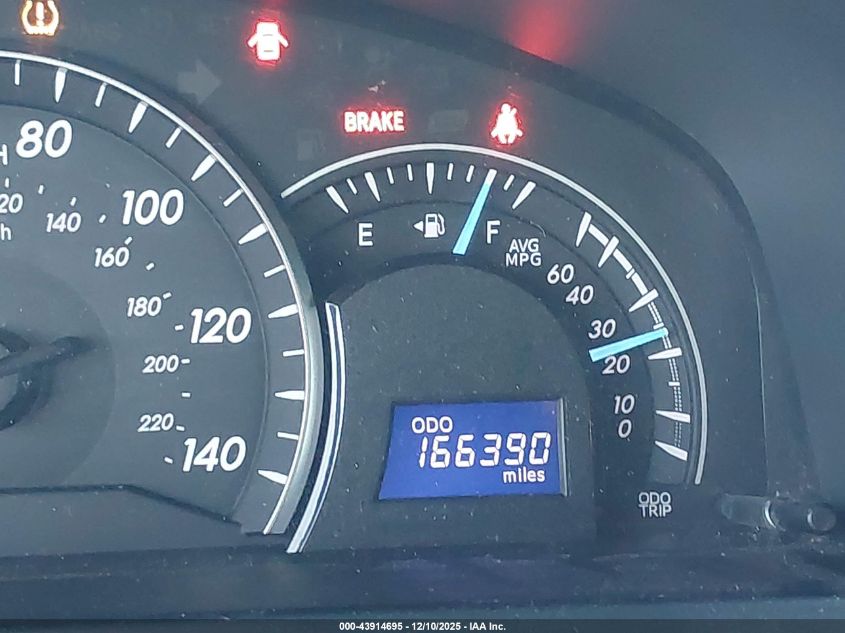 2014 Toyota Camry Le VIN: 4T4BF1FK3ER433786 Lot: 43914695