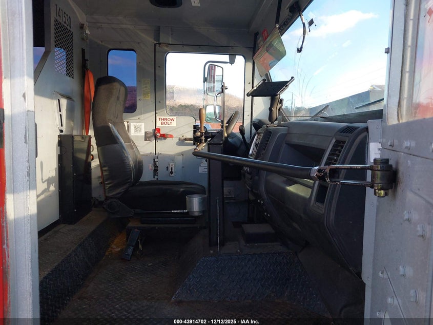 2014 Ram 5500 Chassis Tradesman/Slt VIN: 3C7WRMAL8EG172850 Lot: 43914702