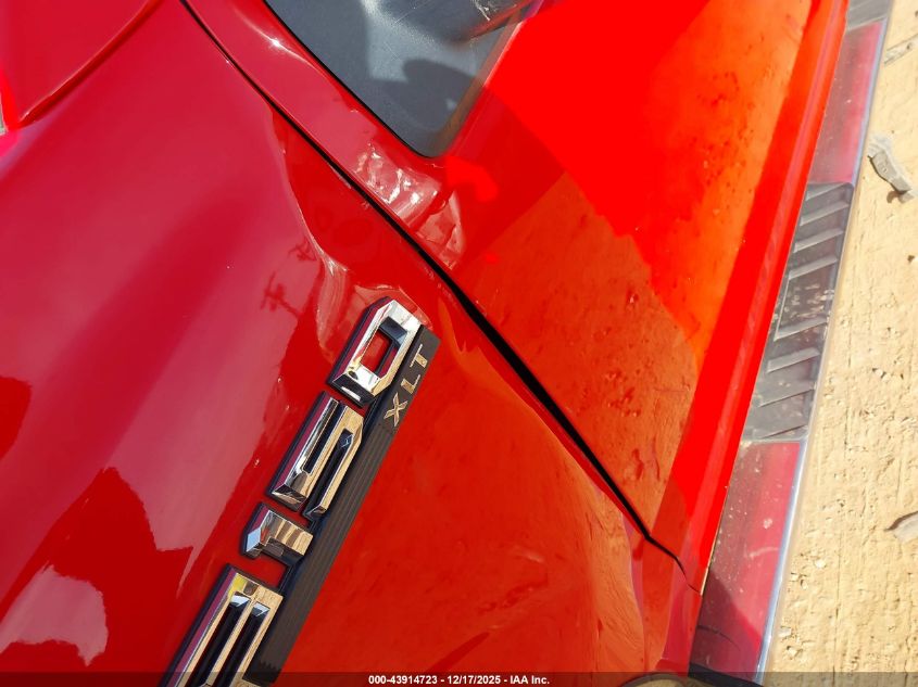 2018 Ford F-150 Xlt VIN: 1FTEW1C53JKD82807 Lot: 43914723