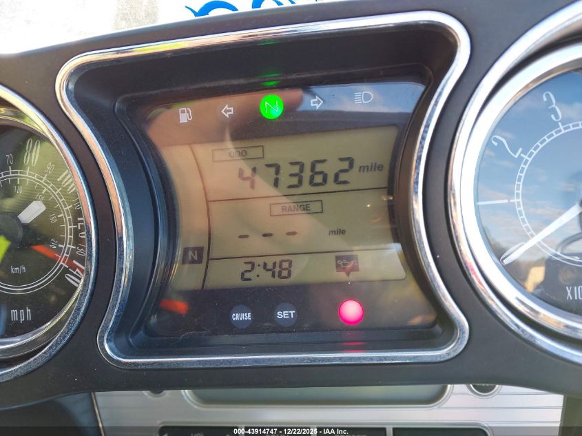 2010 Kawasaki Vn1700 A VIN: JKBVNRA18AA004320 Lot: 43914747