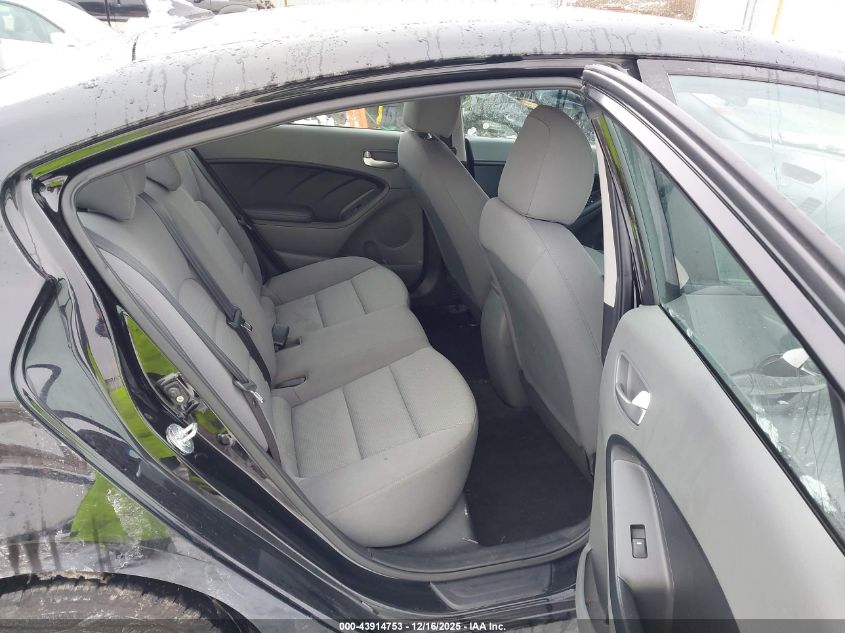 2017 Kia Forte Lx VIN: 3KPFK4A75HE027477 Lot: 43914753