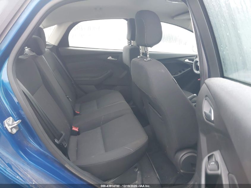 2018 Ford Focus Se VIN: 1FADP3FE5JL211816 Lot: 43914780